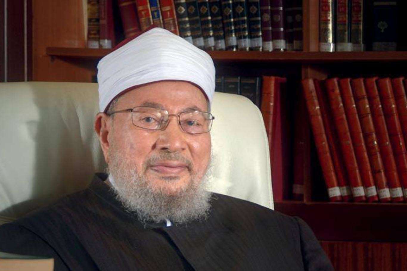 Ömrünü İslam'a adayan alim ve davetçi şahsiyet Şeyh Yusuf el-Karadavi Ömrünü İslam'a adayan alim ve davetçi şahsiyet Şeyh Yusuf el-Karadavi